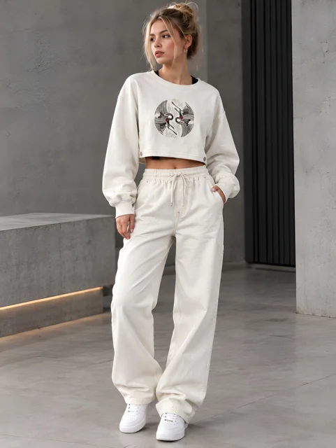 Teen-style cropped sweatshirt with tie-up detail and Oriental bird embroidery (Code: 0158)